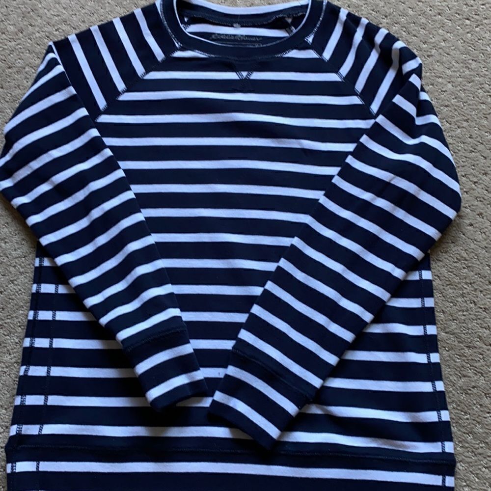 Eddie Bauer WOMAN Striped Long Sleeve Top Size Medium Navy White